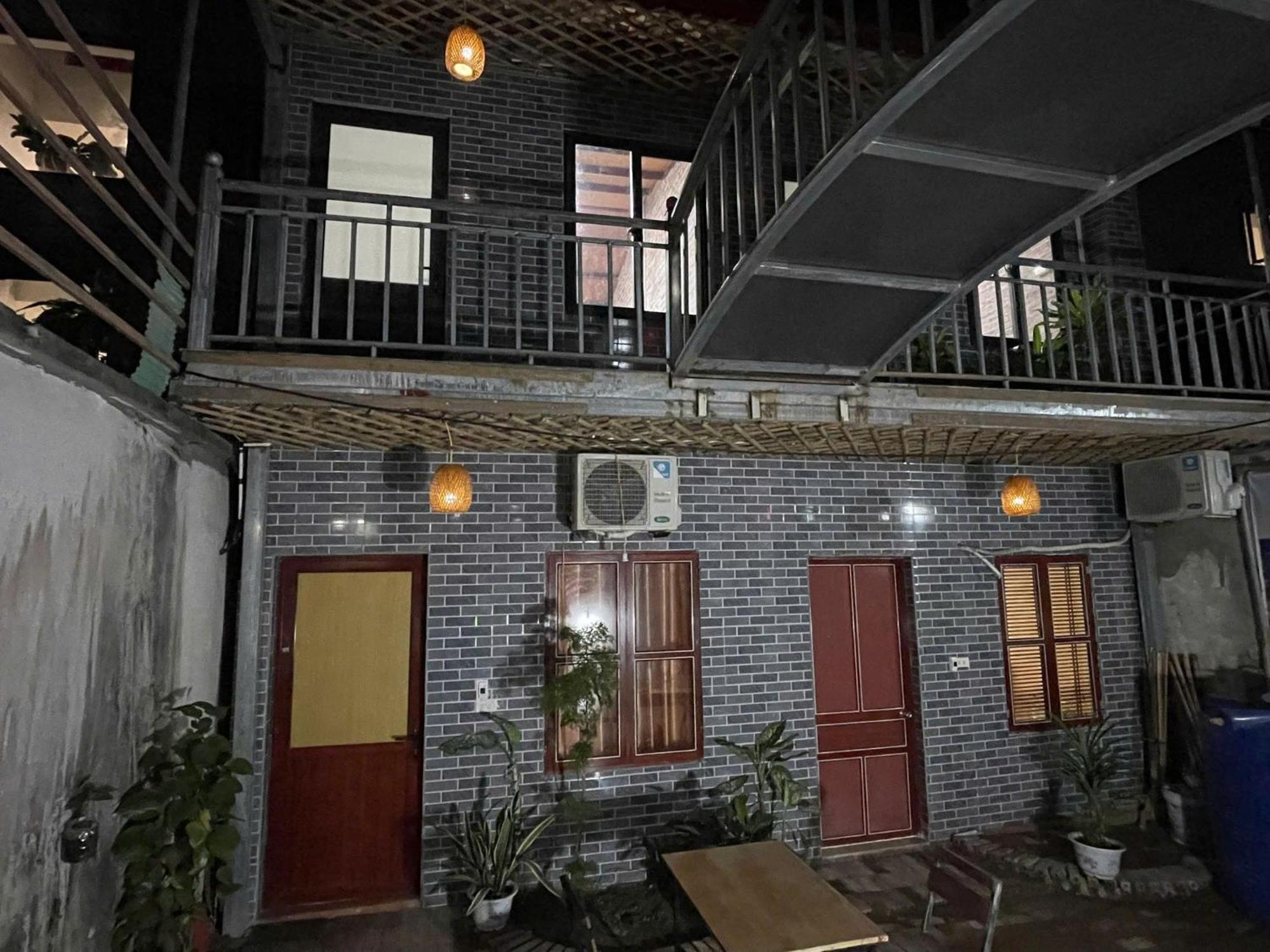 Homestay Tam Coc Riverside *