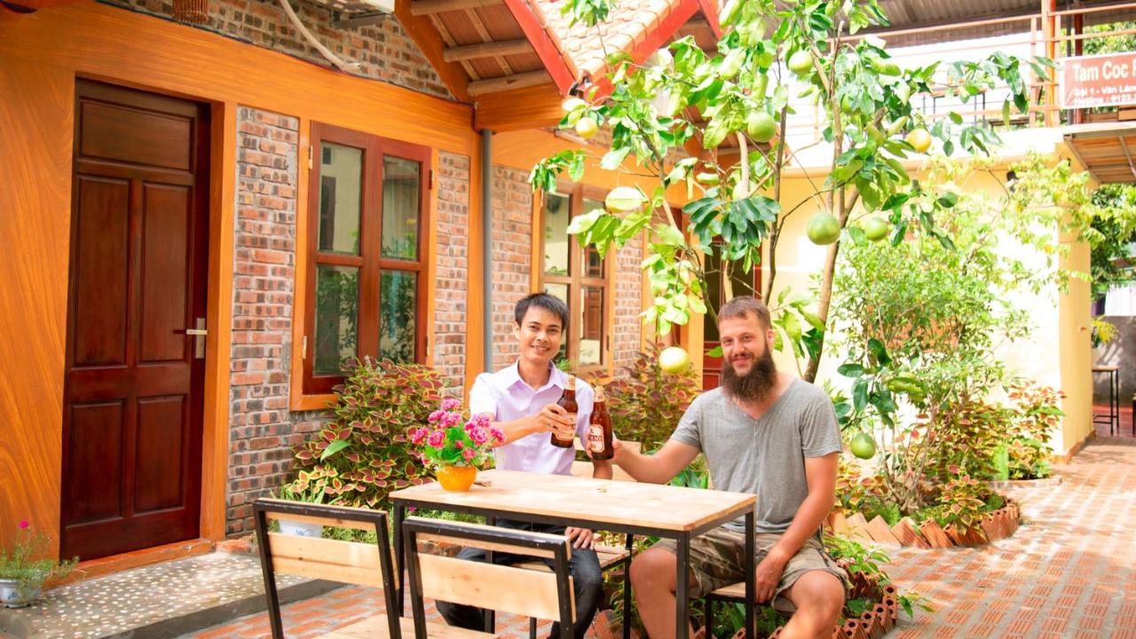 Homestay Tam Coc Riverside *
