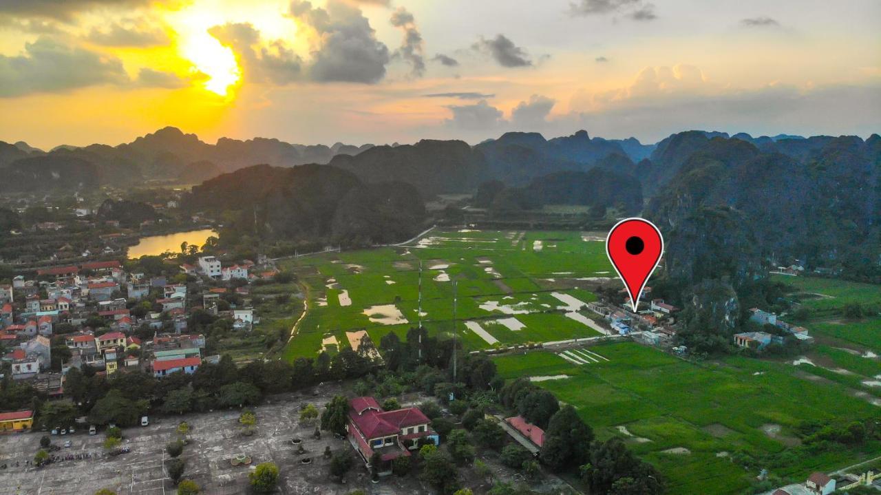 Homestay Tam Coc Riverside *