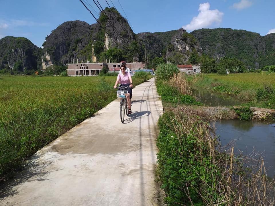 Homestay Tam Coc Riverside